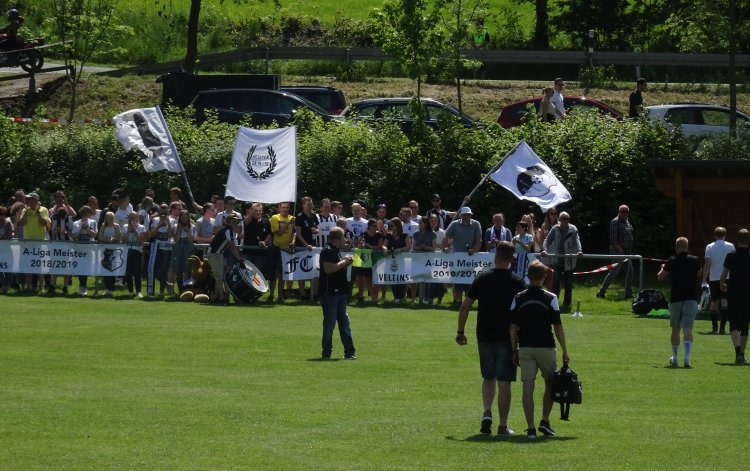 Rot-Wei&szlig;-Arena