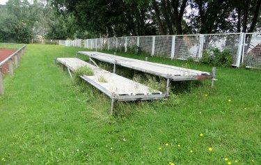 Spiegelwaldstadion <i>Gr&uuml;nhain-Beierfeld</i>