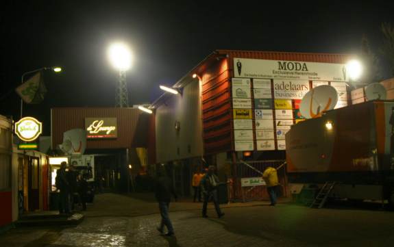 Adelaarshorst - Au�enansicht Haupttrib�ne