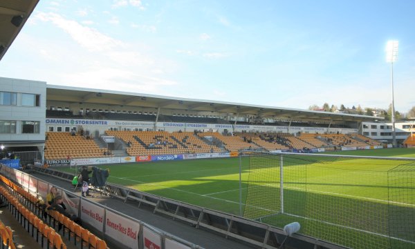 &Aring;r&aring;sen Stadion