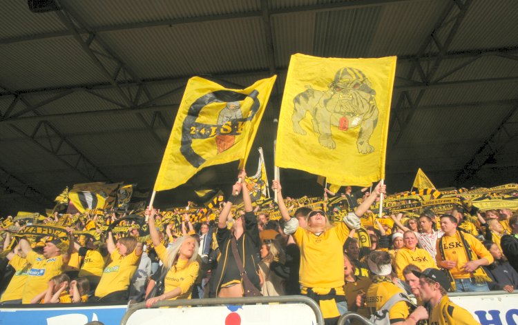 &Aring;r&aring;sen Stadion