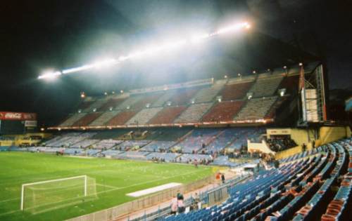 Vicente Calder&oacute;n - Trib&uuml;ne