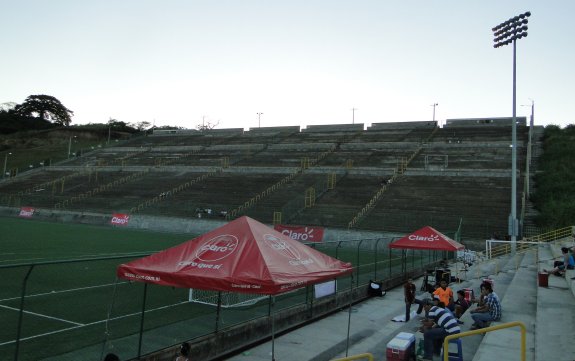 Estadio Nacional de F&uacute;tbol