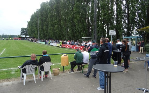 Sportplatz St. J�ris