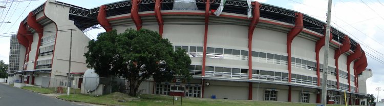 Estadio Rommel Fern&aacute;ndez