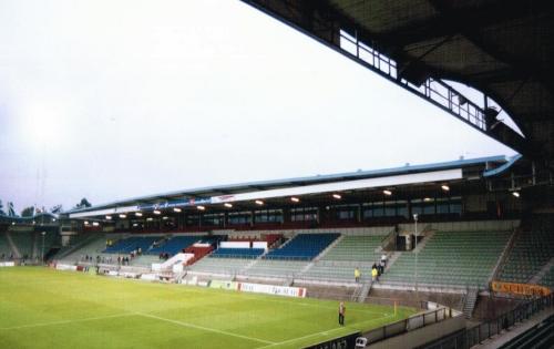 Willem II Stadion - Haupttribne
